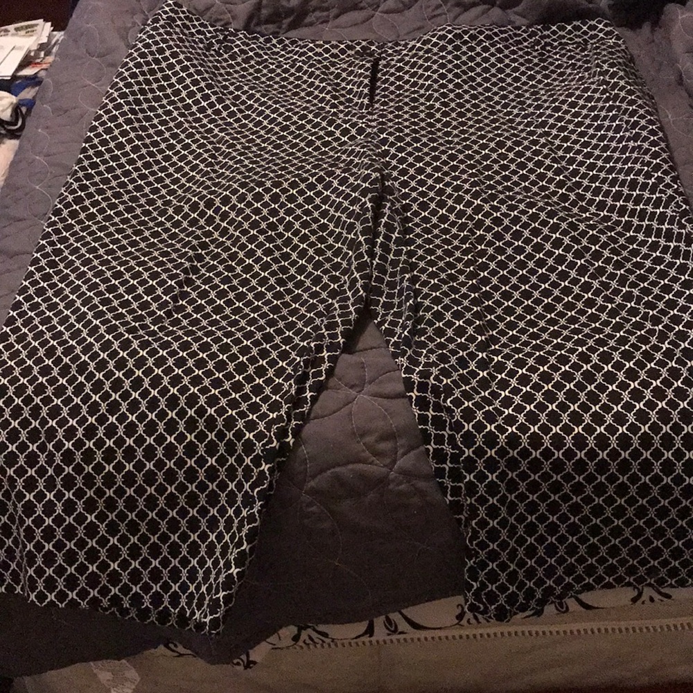 Ladies Capri pants